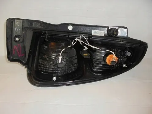 CITROEN C3 PICASSO LUZ TRASERA IZQUIERDA image 2