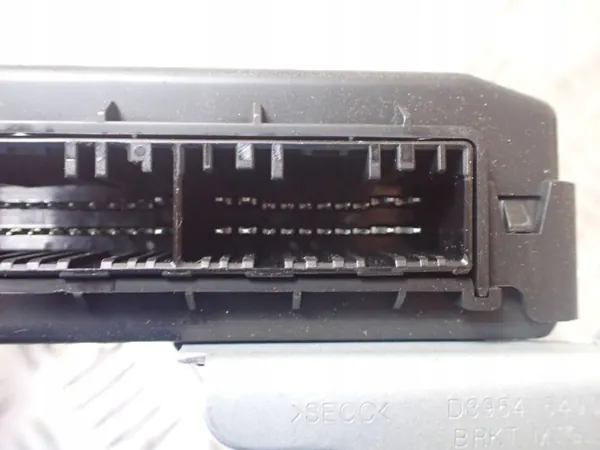 Módulo BCM OEM 95400F1110 para Kia Sportage SUV image 4