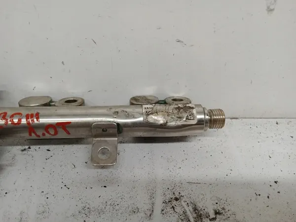 KIA CEED III HYUNDAI I30 III Brandstofrail Sensor 35342-2E610 image 3