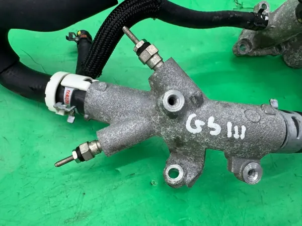 Réchauffeur d'eau court capteur tuyau Lexus GS300 3.0 V6 OEM image 3
