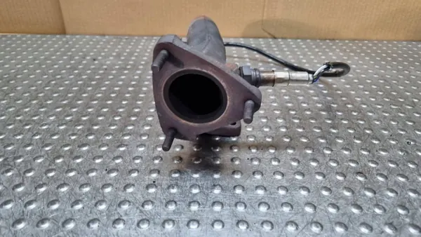 Colector de escape izquierdo OEM 06E253033E Audi A6 C6 image 4