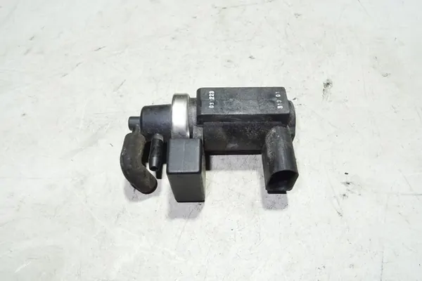 Válvula eletromagnética AUDI A8 D3 4.2L Diesel image 3