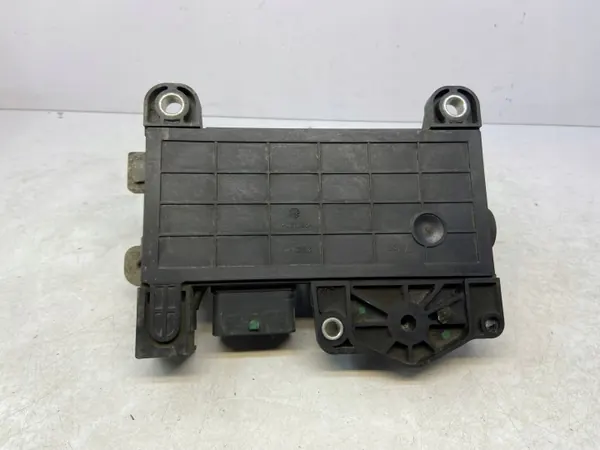 Mercedes A-Klasse W169 Start-Stop-Modul A2669000000 image 7