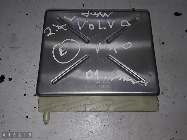 2003 Volvo V70 ECU 2400DIESEL 00001313A6 image 1
