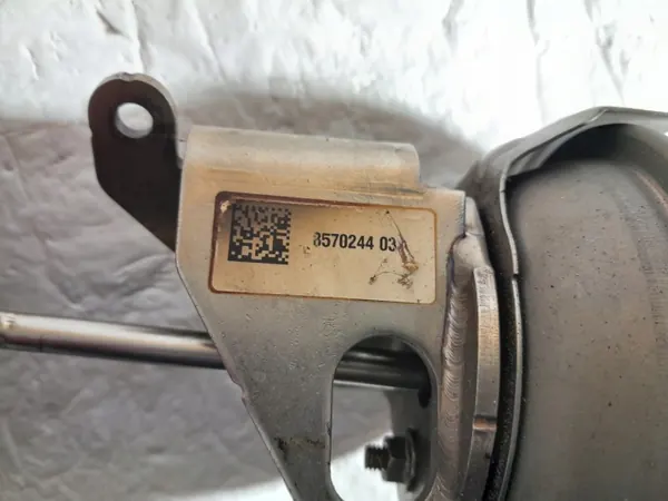 Actuador Turbo BMW OEM 8570244 - Usado image 5