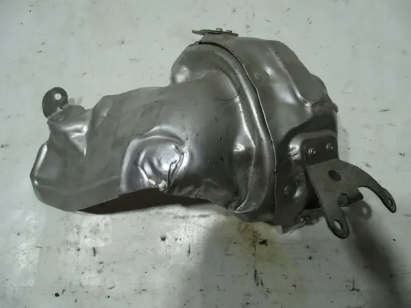 Mercedes Turbo-Hitzeschild OEM A6420961968 - Gebraucht image 2