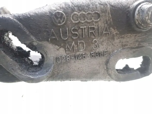 Power Steering Pump Mount AUDI 80 AVANT 1.9L diesel 028145531E image 3
