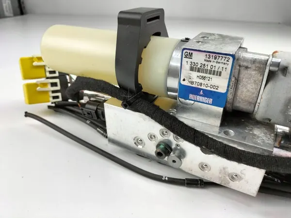Opel Astra H Cabrio kattopumppu OEM 13197772 image 3