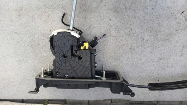 Levier de vitesse OEM 3Q1713023AH pour VW Passat B8 image 2