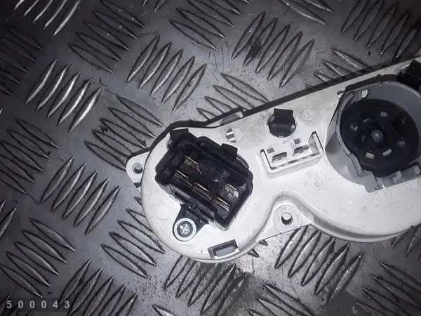 Module climatisation Ford Focus OEM 98ABi8C419 image 4