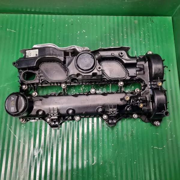 Couvercle de soupape A6540102602 Mercedes-Benz OM654 image 3