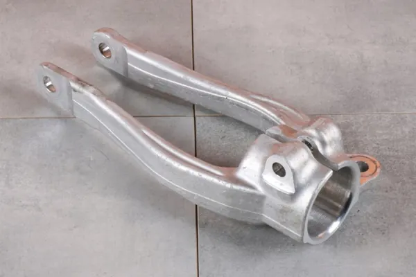 OEM 6861199 Suporte Amortecedor Esquerdo Dianteiro BMW XDrive image 5