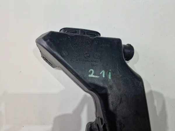 Depósito de líquido limpiaparabris Mercedes Benz W213 A2058600260 image 3