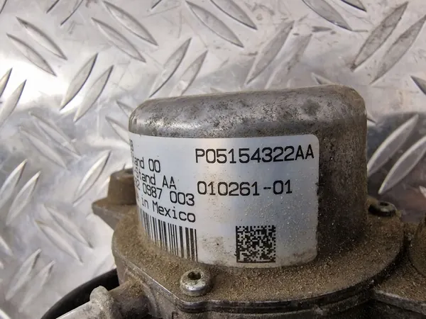 Imupumppu Jeep Grand Cherokee 2015 P05154322AA image 3