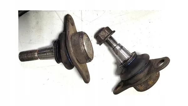 Bracci di Controllo Anteriori Sinistro Destro Volvo S60 V70 II image 4