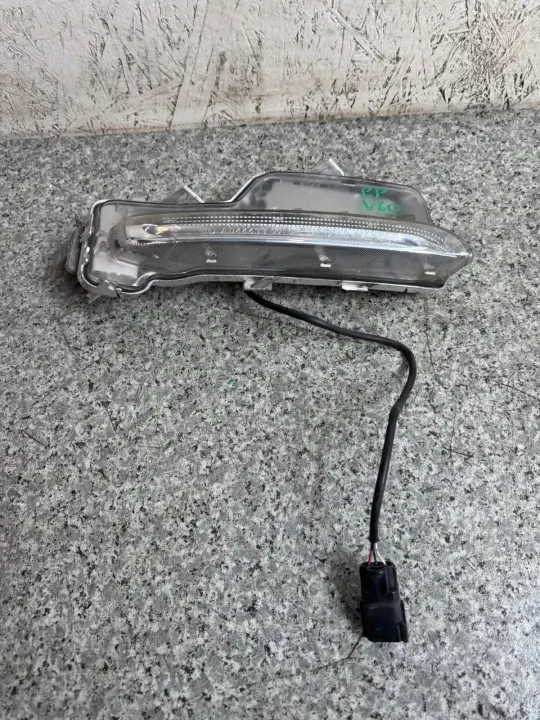 OEM 31420396 Höger Fram Halogen LED DRL Volvo V60/S60 image 3
