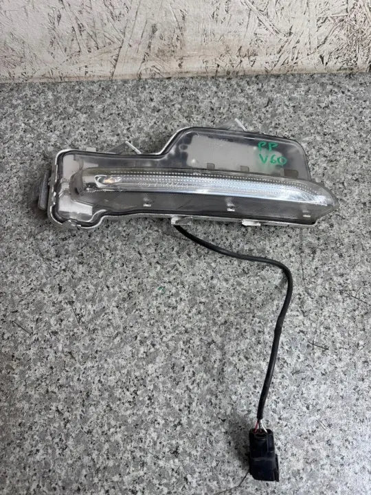 OEM 31420396 Höger Fram Halogen LED DRL Volvo V60/S60 image 5