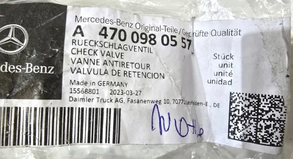 Válvula de retenção Mercedes-Benz OEM A4700980557 - Usado image 3