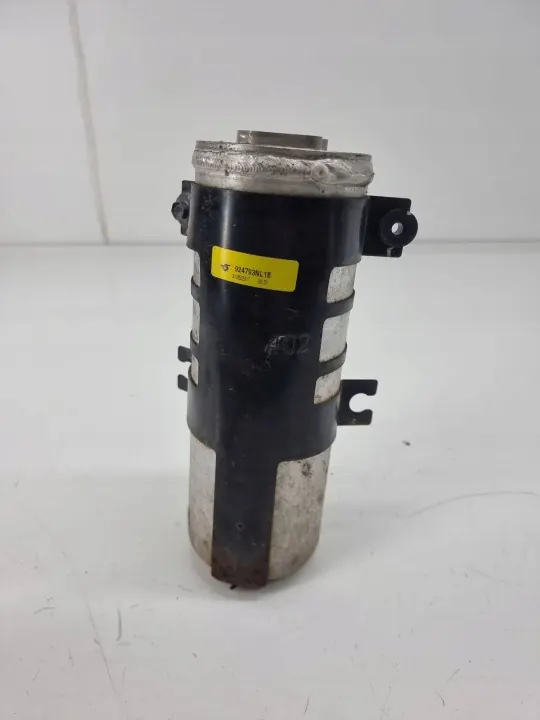 Secador AC Nissan OEM 4479000174 - Usado image 4