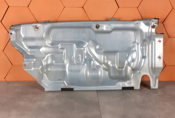 Volvo XC60 I Värmeskärm OEM 31335579 image 3