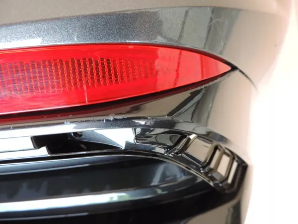 HYUNDAI ELANTRA VII 2021 2022 PARAGOLPES TRASERO image 9