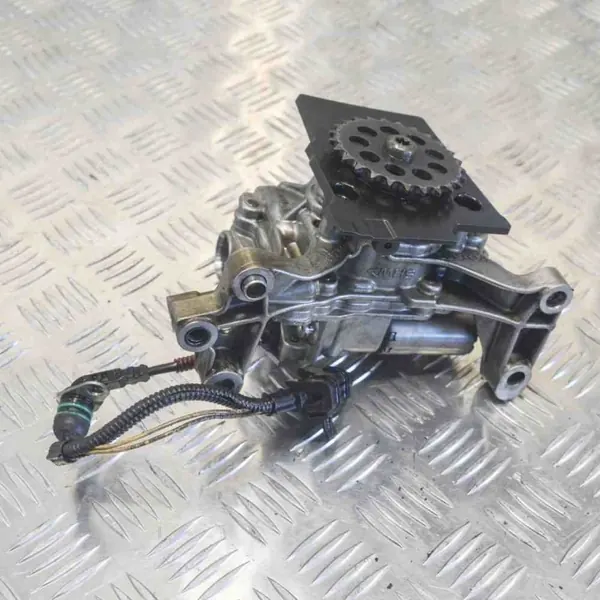 Bomba de aceite Volvo usado OEM 31321049 para XC60 image 3