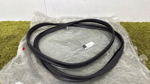 Junta OEM A2127400378 para maletero Mercedes W212 Clase E image 2
