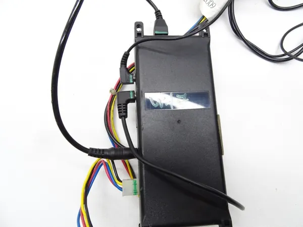 Module Bluetooth OEM 000051473A pour VW Golf V image 10