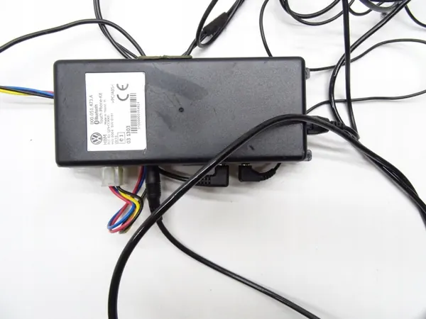 Module Bluetooth OEM 000051473A pour VW Golf V image 3