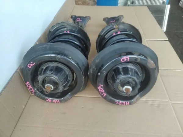 Amortecedor Dianteiro OEM AMORTYZATOR PRZÓD MERCEDES W203 image 4