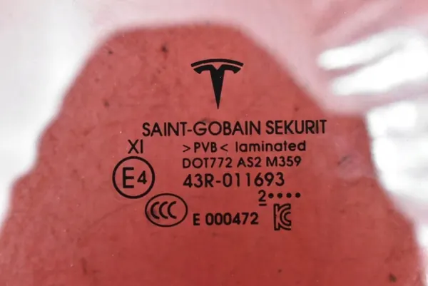 Vidro lateral esquerdo dianteiro Tesla Model Y OEM mamAUTO-1047914- image 4