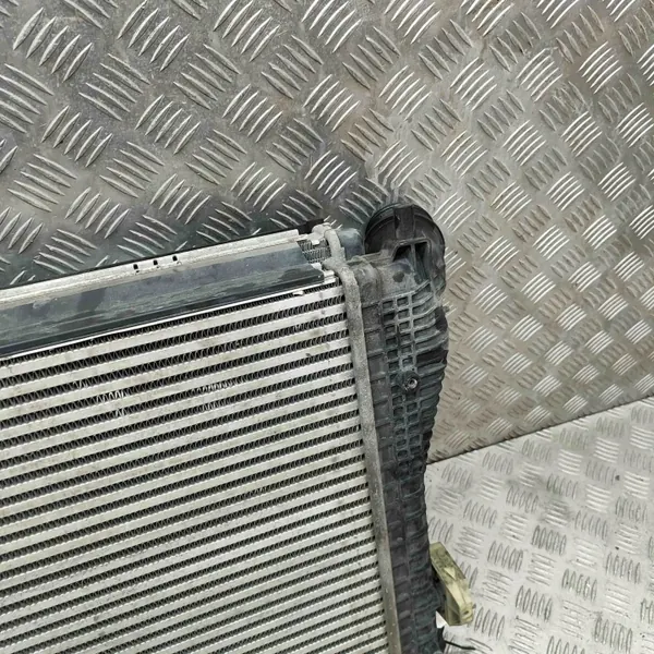 VW kylningsdel OEM 3C0145805AN Passat B7 image 4