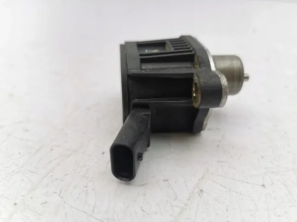 Kamaxelventil VW Golf VIII 2020 OEM 0602200028455 image 5