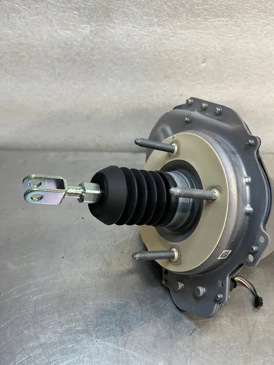 Servo Pompe Frein Renault d'Occasion OEM 460070869R image 4