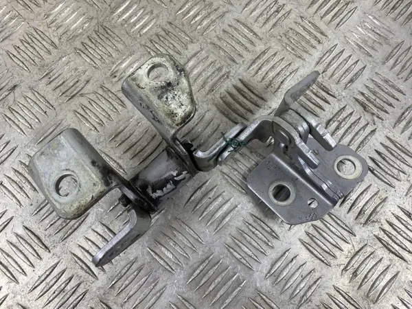 Charnières de porte arrière OEM FOB34847 pour Dodge Durango 2018 image 5