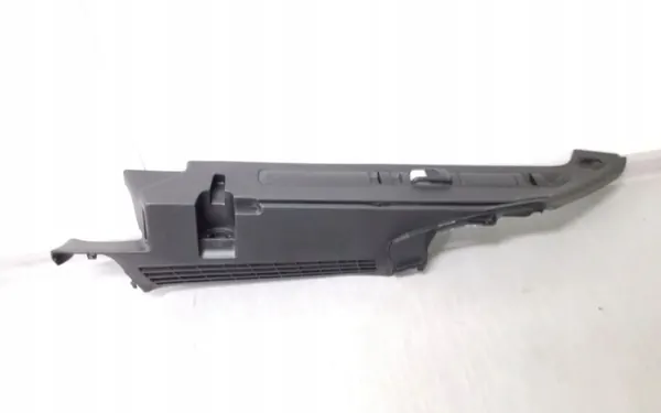 Skoda Superb B8 Boot Shelf/Roller Mount OEM 3V9867761A image 2