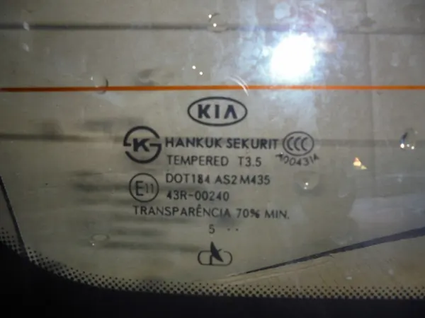 Luna trasera Kia Magentis OEM 43R-00240 Usada image 8
