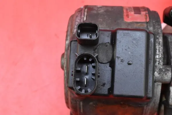 OEM 9636713880 Jousituskompressoripumppu Citroen C5:lle image 6