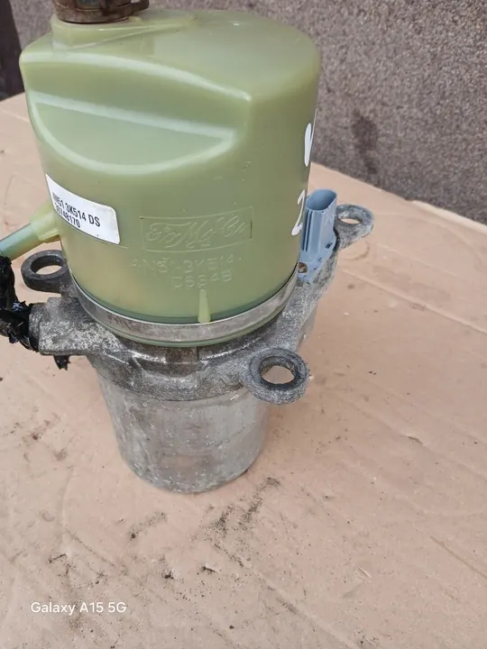 Bomba de direção assistida Volvo V50 2.0D image 3