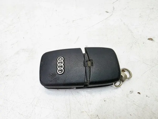 Llave de contacto Audi OEM 4D0837231A - Usada image 4