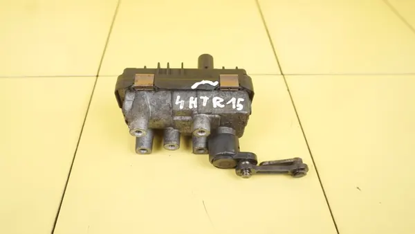 BMW E90 F10 F20 F30 2.0 D Atuador Turbo 49335-19400 image 2