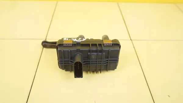 BMW E90 F10 F20 F30 2.0 D Atuador Turbo 49335-19400 image 3