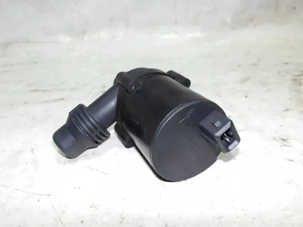Bomba de água adicional BMW OE 6955122 - Usada image 2