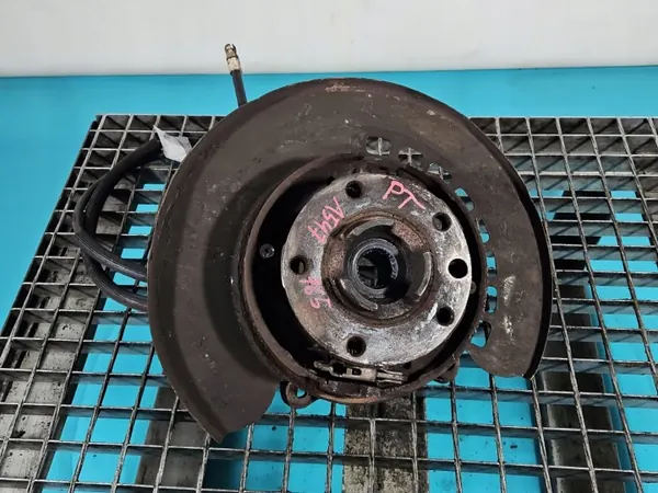 OEM IMPRK1547765 Taka-Oikea Pyörännavan Audi Q7 image 2