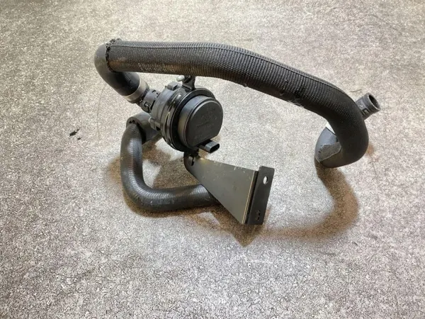 Pompe à eau OEM 0392023448 pour Mercedes-Benz Classe A image 6