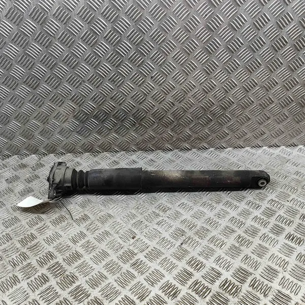 Ammortizzatore Posteriore Destro Porsche Panamera 3.6L OEM 97033304105 image 3