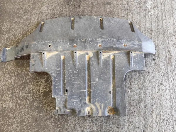 Motorhuv Audi Q7 4L 7L8825285A image 2