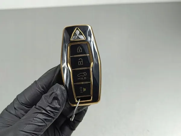 Clé ou carte Mitsubishi Outlander IV 2023 FOB47823 image 1