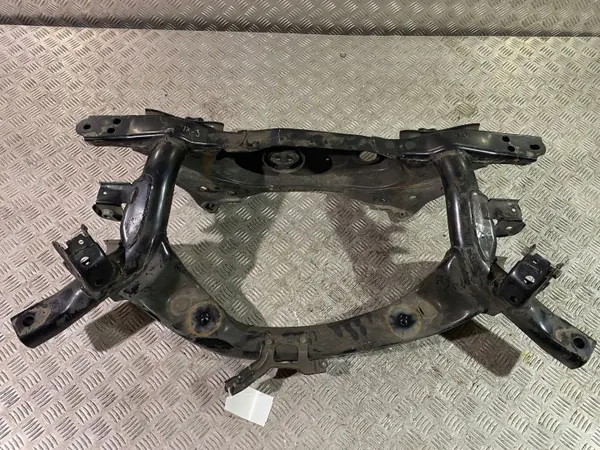 Lexus NX 2020 Hinterachsträger OEM UTO31855 image 2