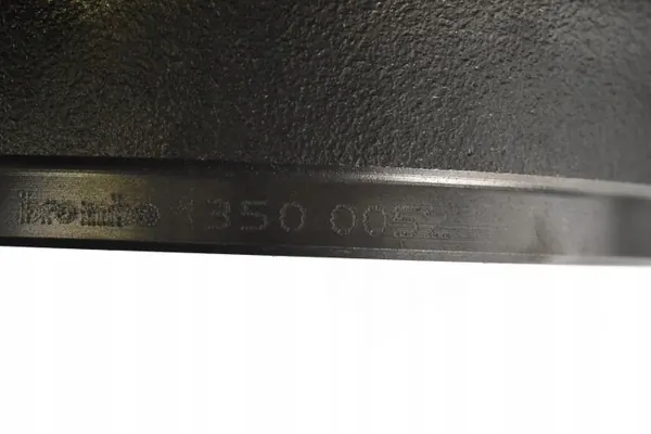Discos e pastilhas travão dianteiro OEM 1044611-00-D Tesla Model 3 image 5